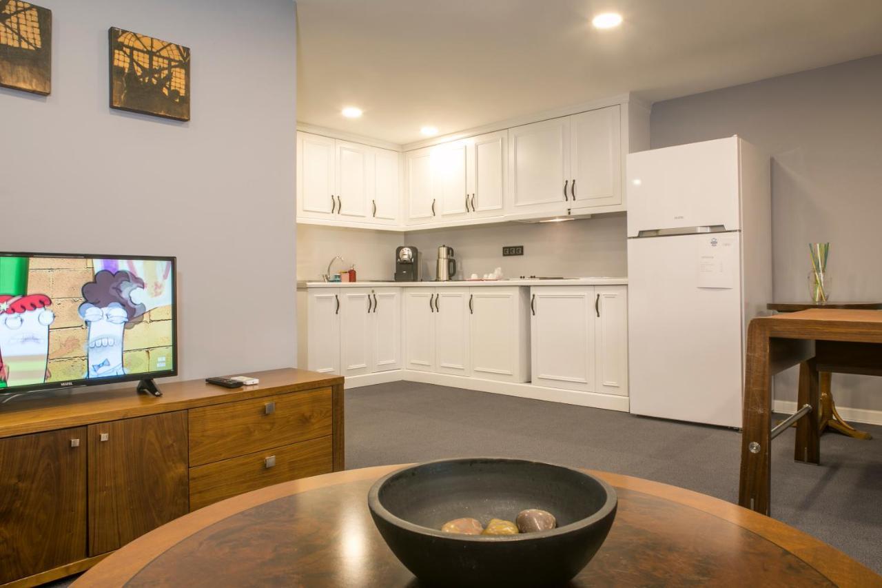 Mephisto Apartment Истанбул Екстериор снимка