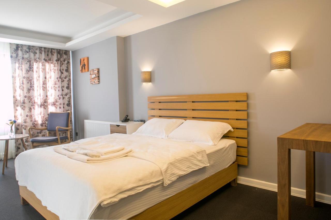 Mephisto Apartment Истанбул Екстериор снимка