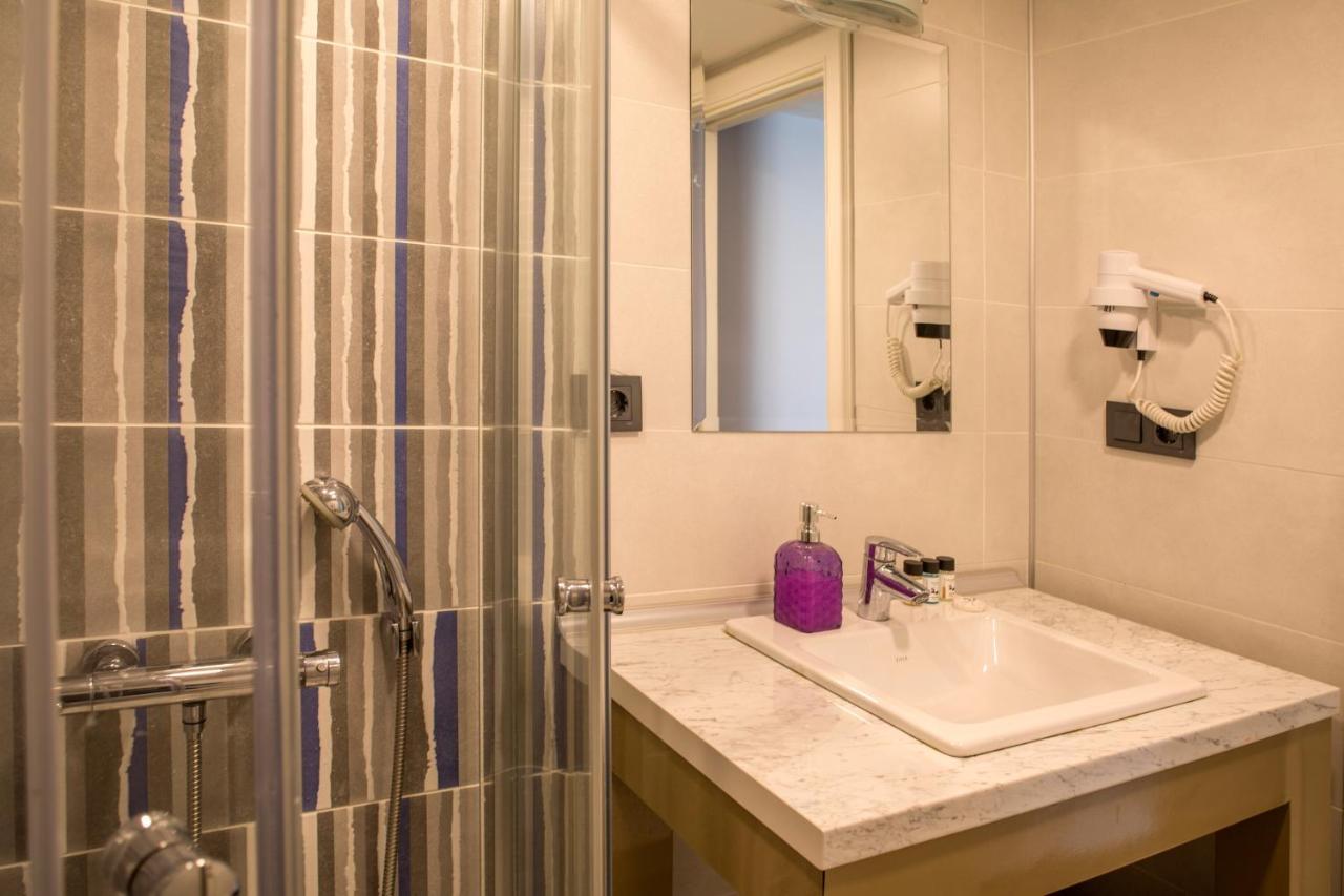 Mephisto Apartment Истанбул Екстериор снимка