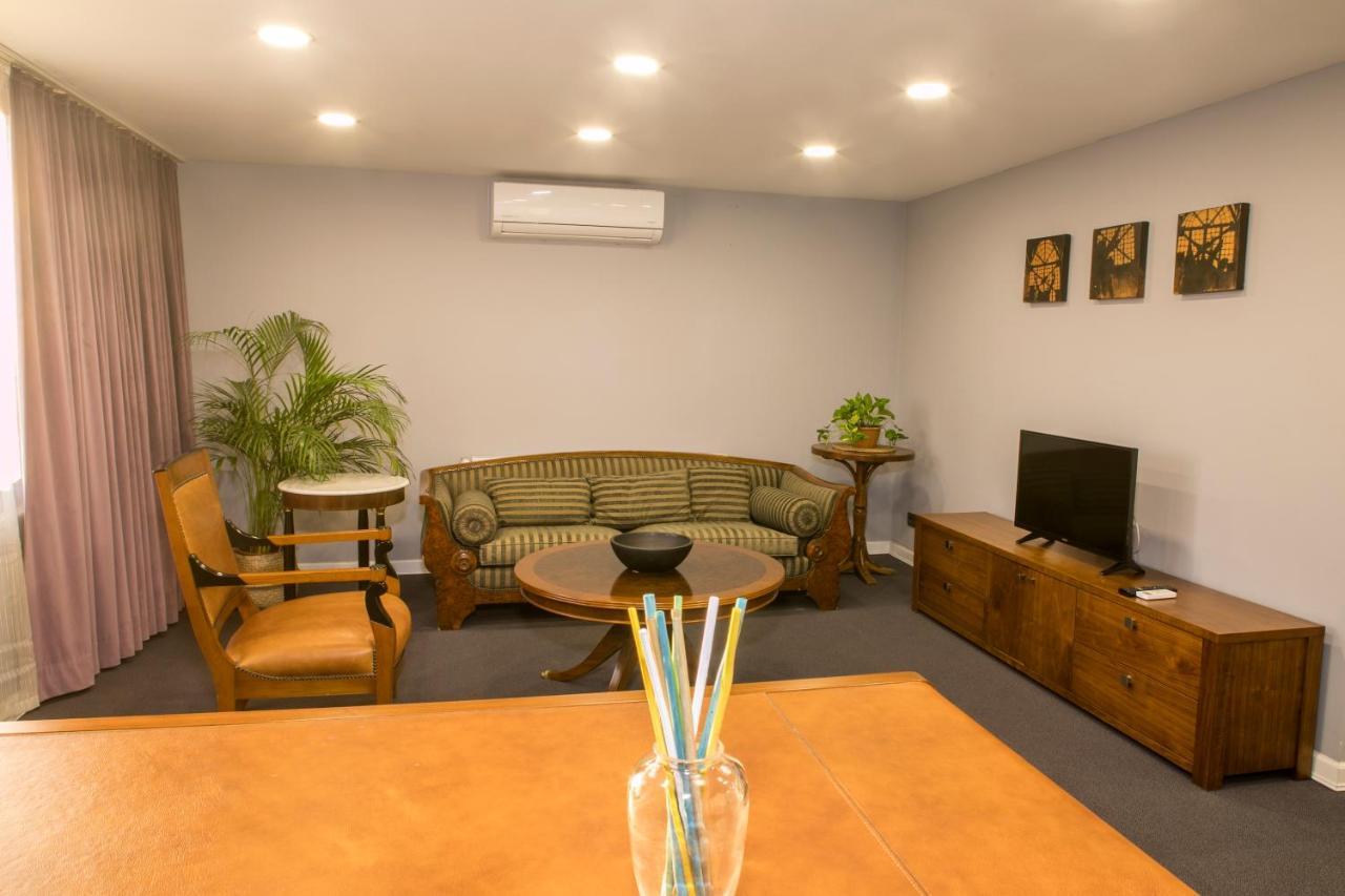 Mephisto Apartment Истанбул Екстериор снимка