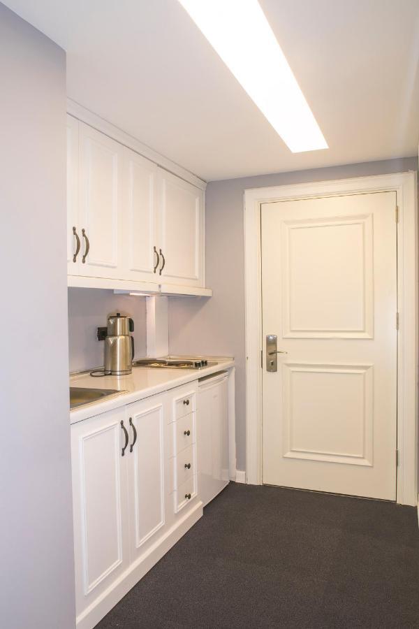 Mephisto Apartment Истанбул Екстериор снимка